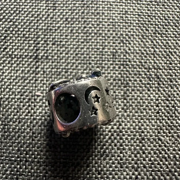 Pandora Galaxy Charm - Picture 6 of 8